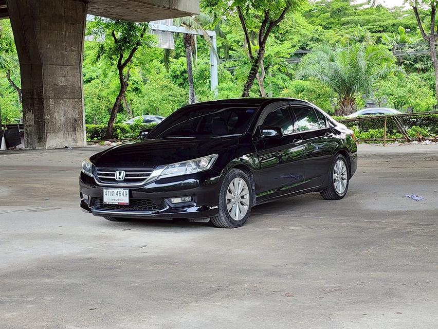 ขายรถ Honda Accord 2.0EL ปี 2015 สีดำ เกียร์ออโต้