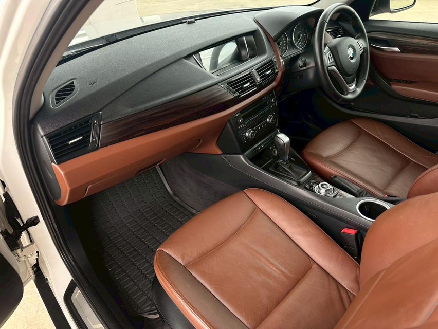 BMW X1 sDrive18i X-Line (E84) 2.0L 12