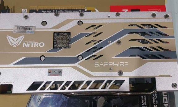 SAPPhiRE NITRO+ RX 590 AMD 50th  3