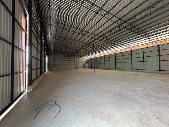 ให้เช่าโกดังและโรงงาน ติดถนนใหญ่ บ้านโพธิ์ ฉะเชิงเทรา ใกล้นิคมอุตสาหกรรมแหลมฉบัง 7