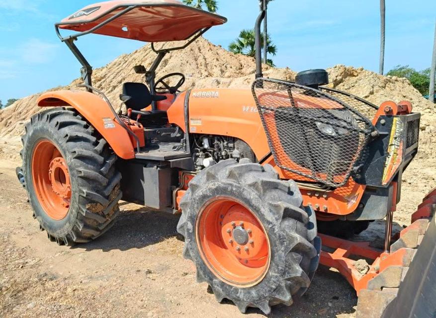 รถไถ Kubota M108s ปี 2012 4