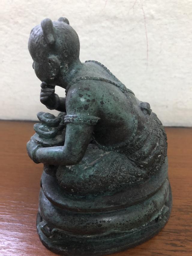 พี่กุมาร กุมารทอง พ่วงเพชร เก๊กหล่อ เนื้อสำริดศิลา หลวงปู่หงษ์ ปี 2548 นัดรับบางบอน 1