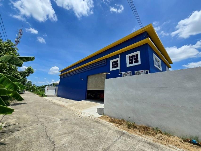 ให้เช่าโกดังพร้อมสำนักงานพร้อมห้องพัก / พื้นที่ใช้สอย 405 ตารางเมตร / Office 2 ชั้น / ทำเล ถนนกาญจนาภิเษก ติดกับสมาคมปักใต้ 3