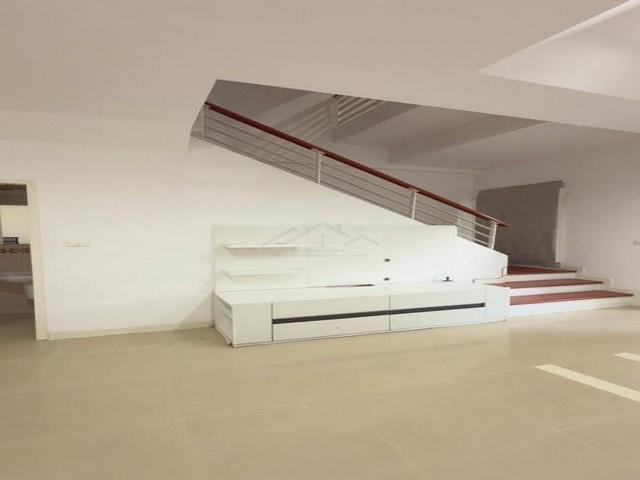 PB5332 ให้เช่าทาวน์โฮม 3ชั้น โครงการ บ้านกลางเมือง รอยัลโมนาโค ซอยศรีนครินทร์24 ใกล้ ซีคอน 2