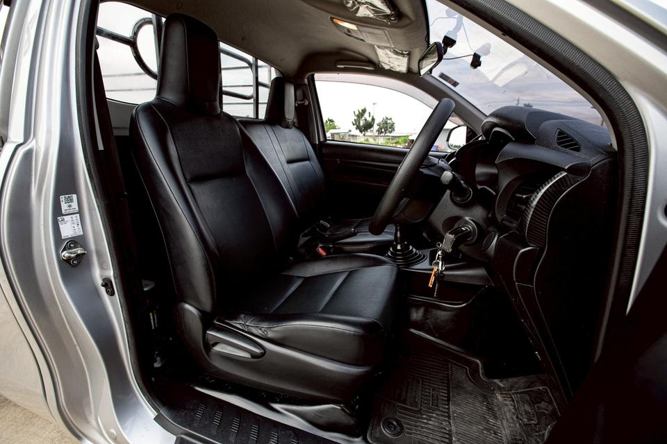 TOYOTA HILUX REVO 2.4 ENTRY STANDARD CAB ปี 2021 สีเทา  12