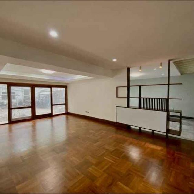 ให้เช่าบ้านพักอาศัยหรือทำสำนักงาน ทำเลศักยภาพ ใจกลางเมือง ซอยราชวิถี 4