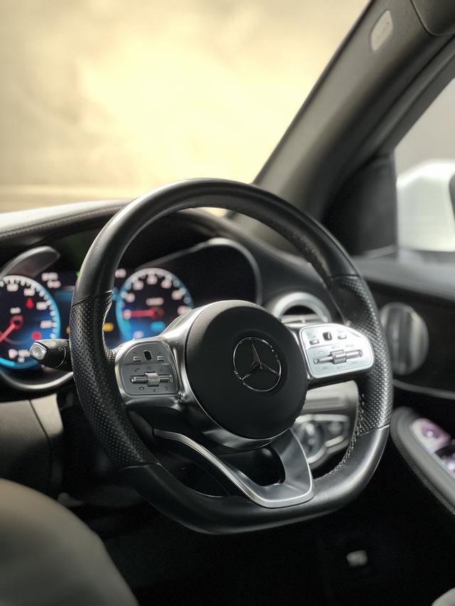 Benz GLC300e AMG 8
