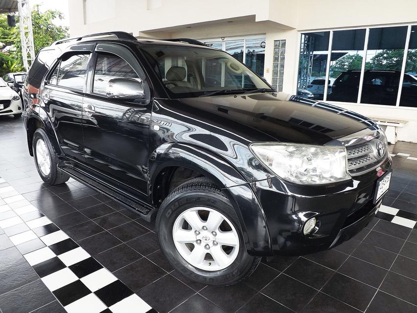 TOYOTA FORTUNER 2.7V AUTO ปี  2010 ติดแก๊สLPG รหัส KCY8160