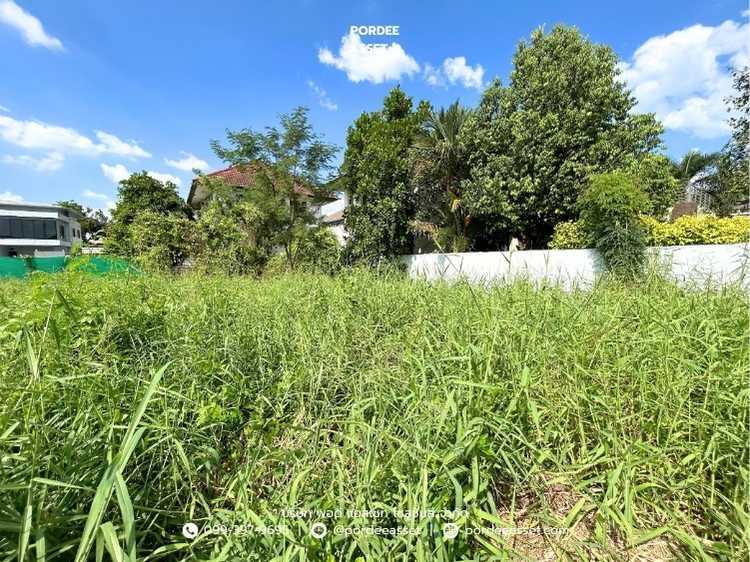 ที่ดินจัดสรรถมแล้ว 85 ตร.ว. ม.ชวนชื่นกอล์ฟ อเวนิว กรุงเทพฯ-ปทุมธานี ติดสนามกอล์ฟ Flora Ville Golf & Country Club ใกล้แยกบางคูวัด โรบินสันศรีสมาน 8