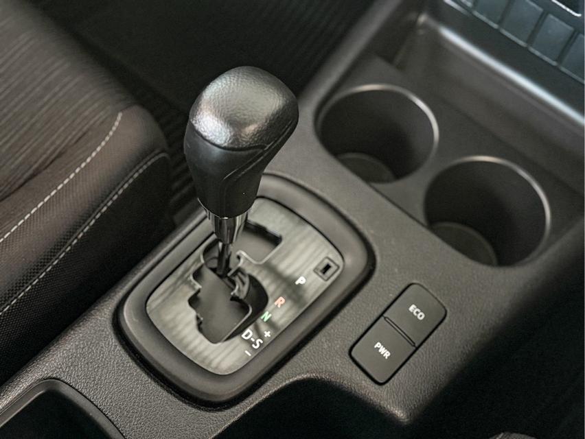 TOYOTA HILUX REVO 2.4 MID Z EDITION 2023 จด 2024