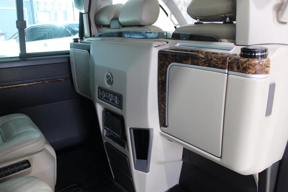 รหัสรถ JRS2165 Volkswagen Caravelle T5.ดีเซล Bi-TDI ไฟหน้า LED ปี 16 17