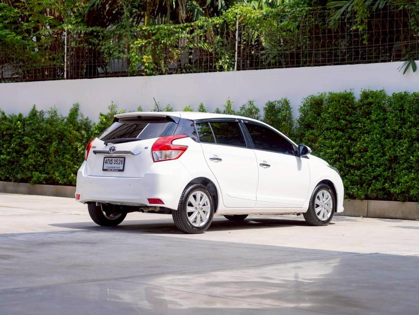 Toyota Yaris 1.2G ปี 2015