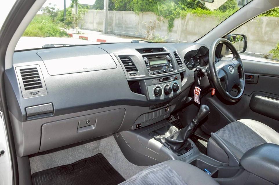 Toyota Vigo Smart Cab 2.5J MT ปี 2013 ไมล์ 205,xxx สีขาว  10