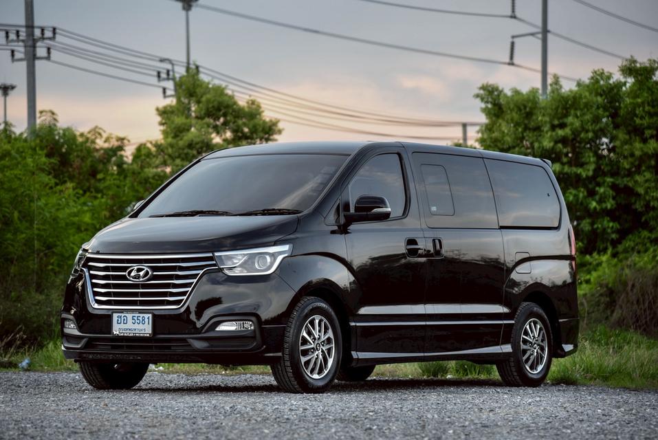 รหัสรถ CBL5581 Hyundai H-1 2.5 Deluxe (MY2018) AT 2018