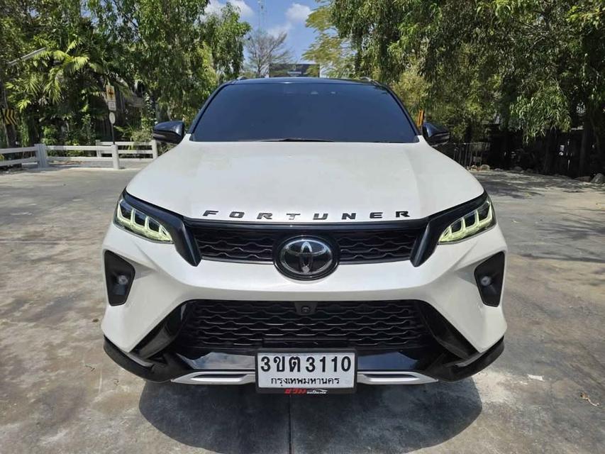 FORTUNER LEGENDER 2.8 4WD 2022 ประวัติเข้าศูนย์ครบ