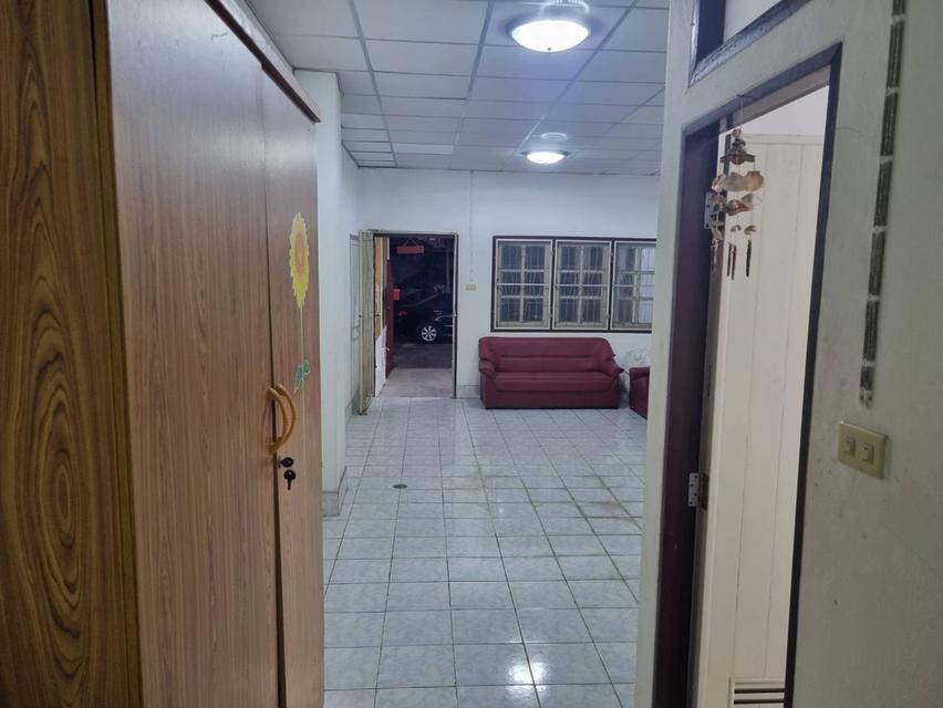 ให้เช่าทาวน์เฮ้าส์ 2 ชั้น ซ.บ้านแสงตะวัน ตำบลวัดไทร อ.เมืองนครสวรรค์ 3