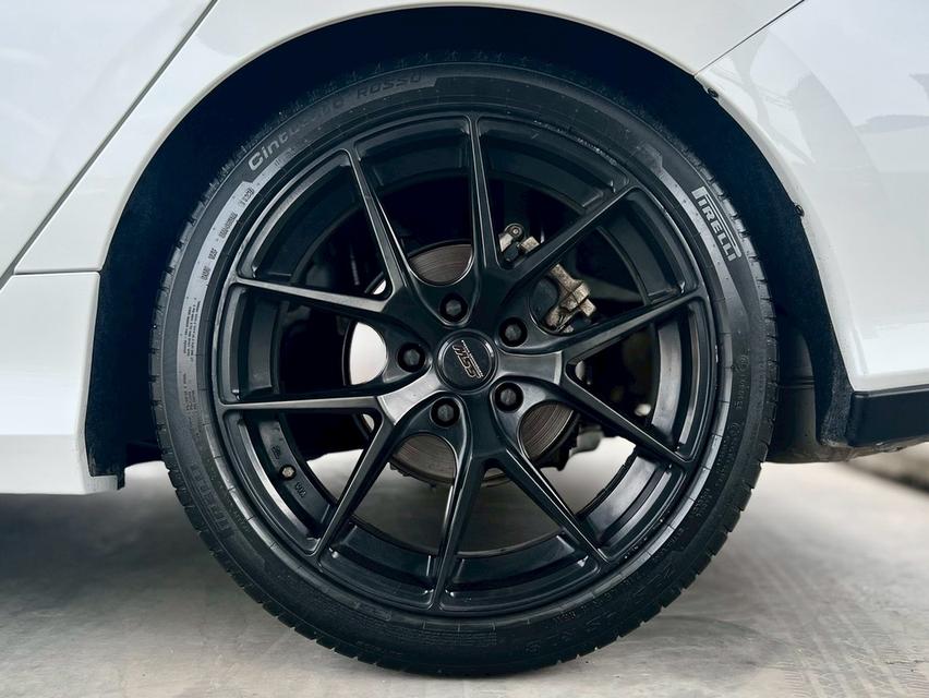 HONDA CIVIC FK 1.5 turbo hatchback 2019 17