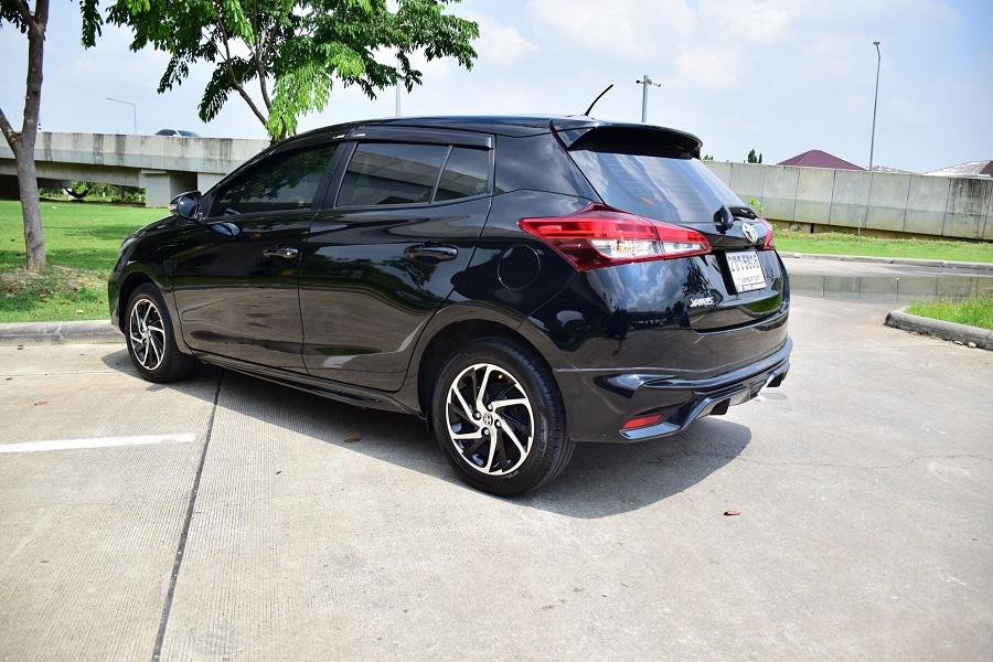 ขาย รถสวยมือเดียว /ปี2022 ฟรีดาวน์ YARIS 1.2 สปอรต์ /เกียร์ ออโต้ เบาะหนังแท้ /แอร์ดิจิต๊อล /ไม่เคยชน ชุดแต่งจอFM CD ABS AIRBAG/ขับดีมากโทร0957401229  6