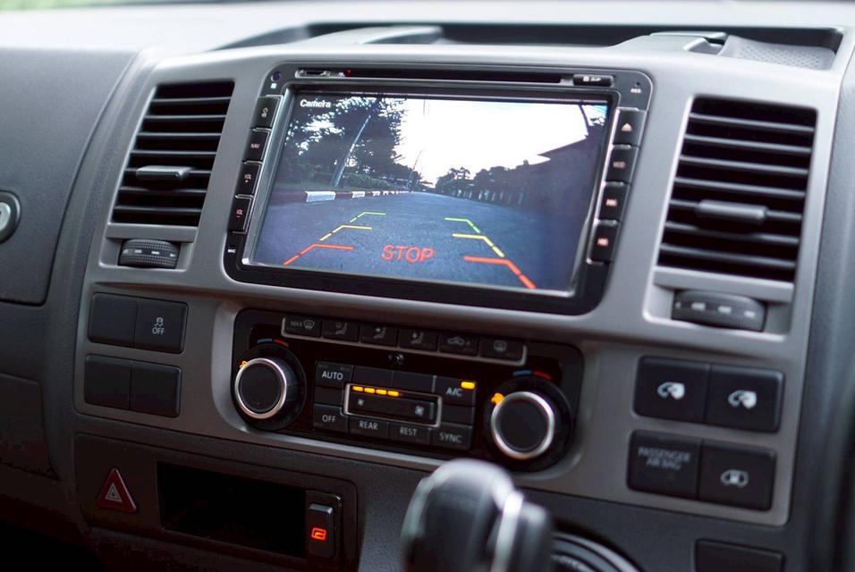 Volkswagen Caravelle T5 Minor Change 2015 สีน้ำตาล รถประวัติครบ รูปที่ 9