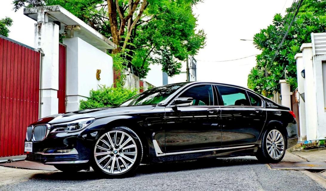 BMW 740Le xDrive Pure Excellence (G12) ปี 2017 7