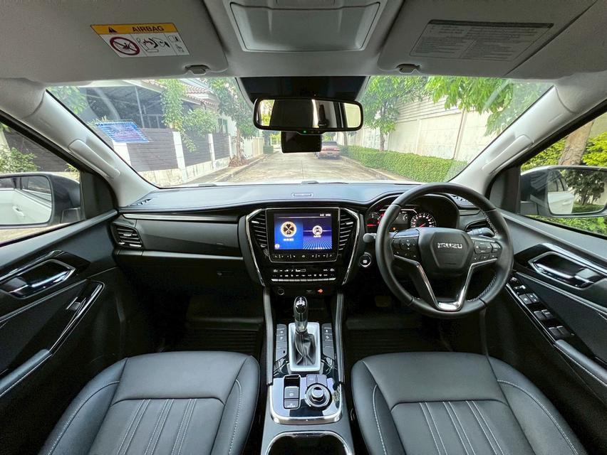 ISUZU Mu-X 3.0 4WD Top 2023 16