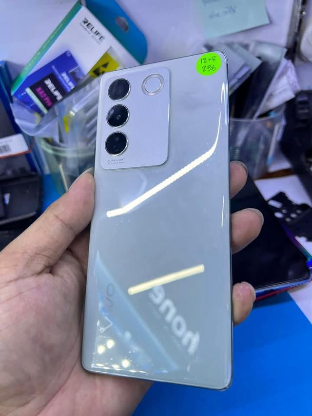 Vivo V27 สภาพดีมากใช้งานปกติ