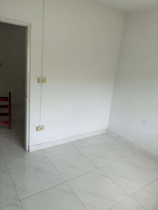 ขายทาวน์เฮ้าส์ 2 ชั้น หมู่บ้านพฤกษา12/1 คลองหลวง คลองสาม 4