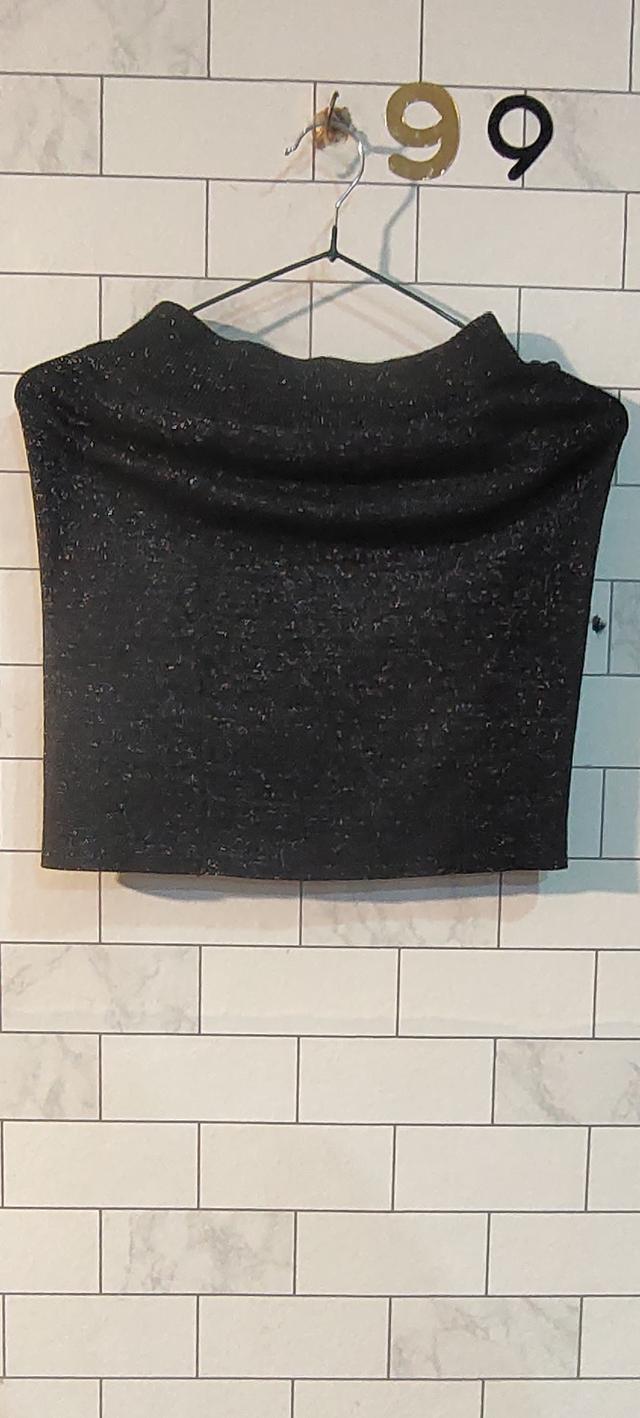 เสื้อผ้าผู้หญิงมือสอง 7