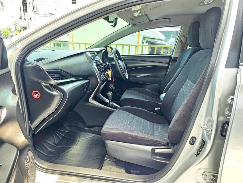 Toyota Yaris Ativ 1.2 auto 2020 จด21 ไมล์น้อย รูปที่ 13