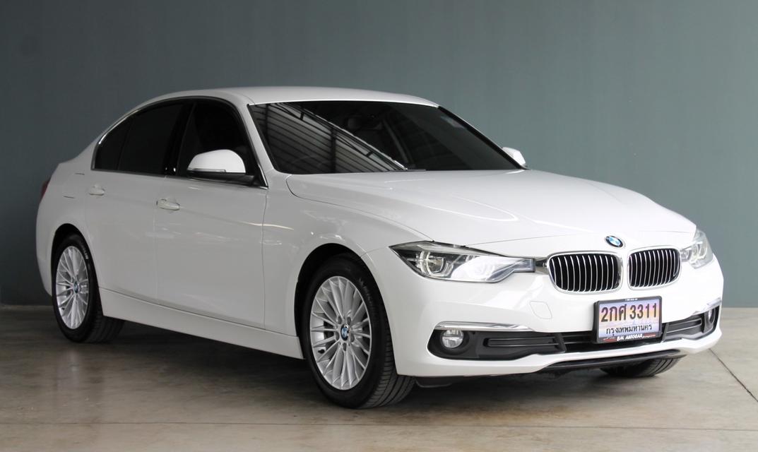 รหัสรถ BM3311 BMW 320d F30 Luxury 2017