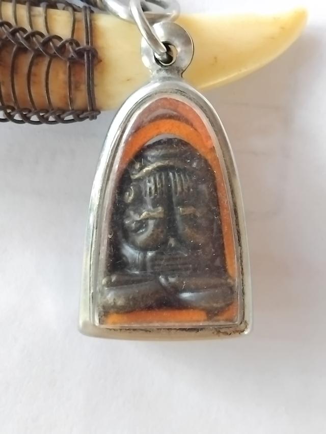 พระปิดตาหลวงปู่ฝาด บรีรัมย์