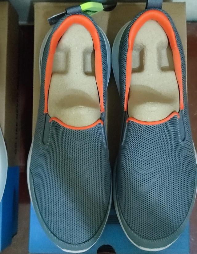ขายรองเท้าสลิปออน SKECHERS รุ่น GOWALK MAX 4