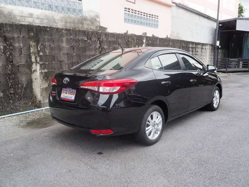 TOYOTA YARIS ATIV 1.2 E  ปี 2020 6