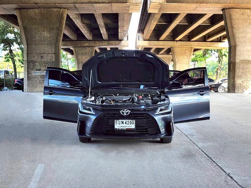 ขายรถ Toyota Yaris Ativ 1.2 Premium Luxury ปี 2024 สีเทา เกียร์ออโต้ 16