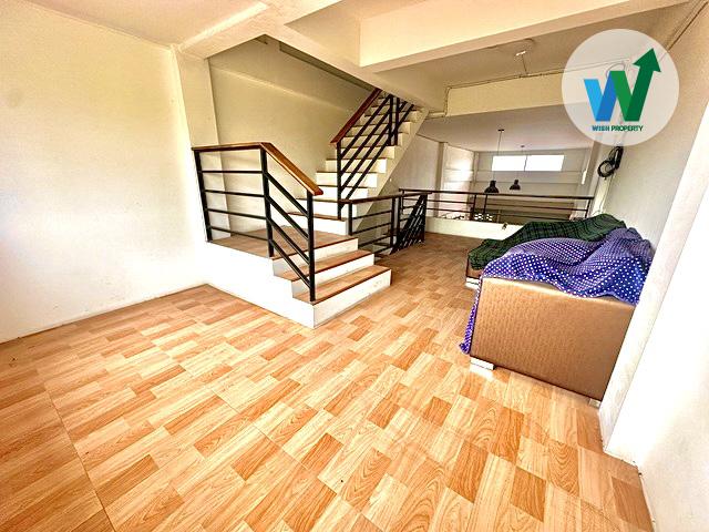 ขายอาคารพาณิชย์ 1 คูหา 3ชั้นครึ่ง นื้อที่  30 ตารางวา 6