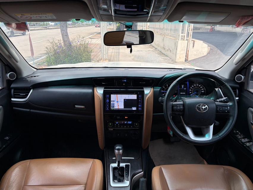 (แจ้งรหัสรถ PJP945) 2016 TOYOTA FORTUNER 2.8 V 4WD รูปที่ 12