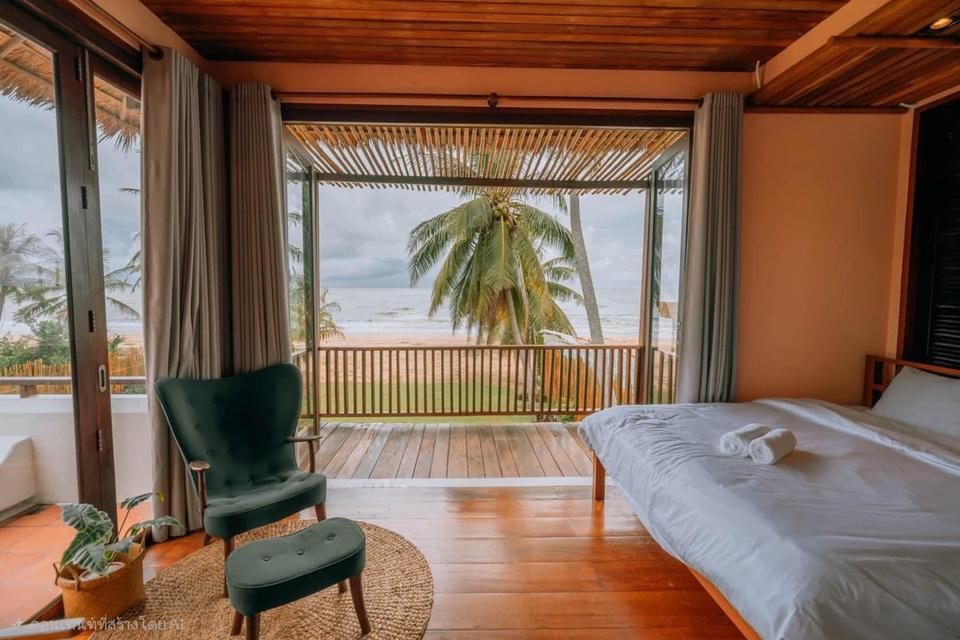 ขายหรือให้เช่า pool villa ติดทะเล บนที่ดินเนื้อที่ 2 ไร่ 20 ตรว. ชายทะเล ต.บ่อนอก กุยบุรี จ.ประจวบคีรีขันธ์ 9