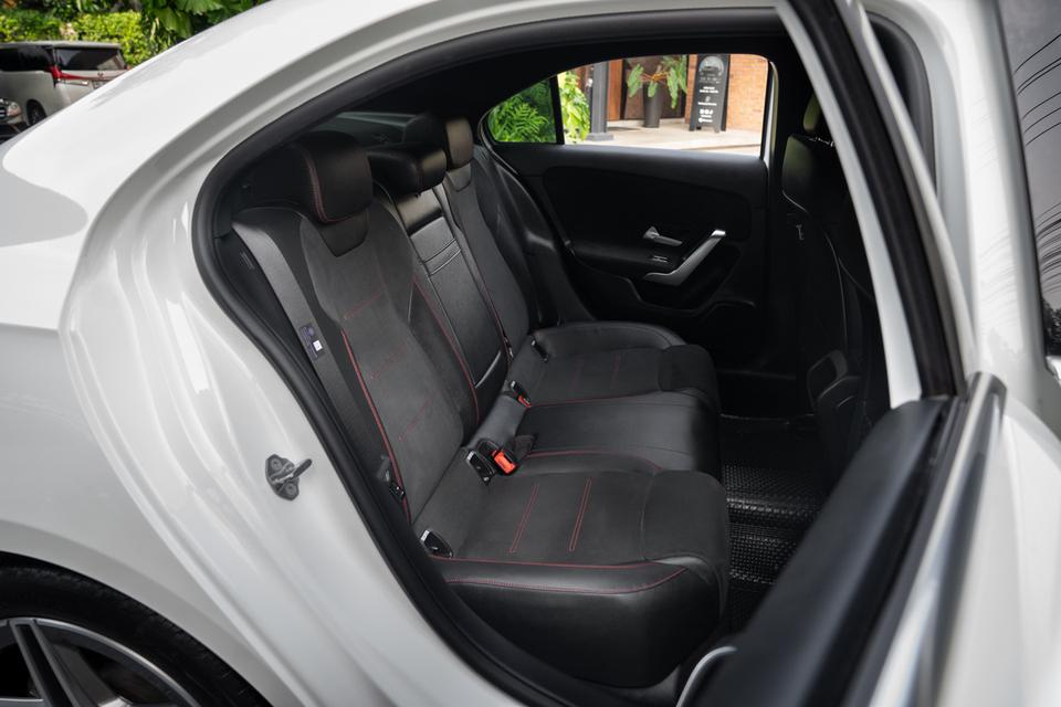 “Mercedes-Benz A200 AMG Dynamic” ปี 2022 รูปที่ 11