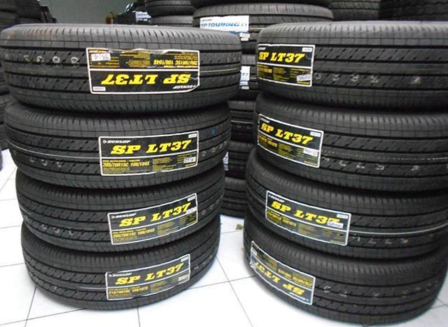 โปรโมชั่นซื้อยางรถยนต์ 3 แถม 1 จาก DUNLOP  1