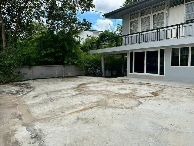 ให้เช่าบ้านเดี่ยว 2 ชั้น 77 ตร.ว. ถนนสุขุมวิท 71 ซอยปรีดีย์พนมยงค์ เหมาะทำออฟฟิศ หรือพักอาศัย 1