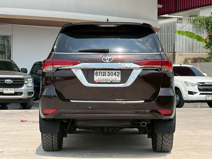 ปี 2017 TOYOTA FORTUNER, 2.4 V โฉม ปี15-ปัจจุบัน รูปที่ 3