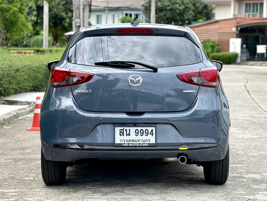 รุ่นรถ : Mazda 2 1.3 Ultra Hatchback เครื่องยนต์: เบนซิน เกียร์: ออโต้ ปี: 2026 สี: เทา ไมล์ 4xx Km. รูปย่อยที่ 3