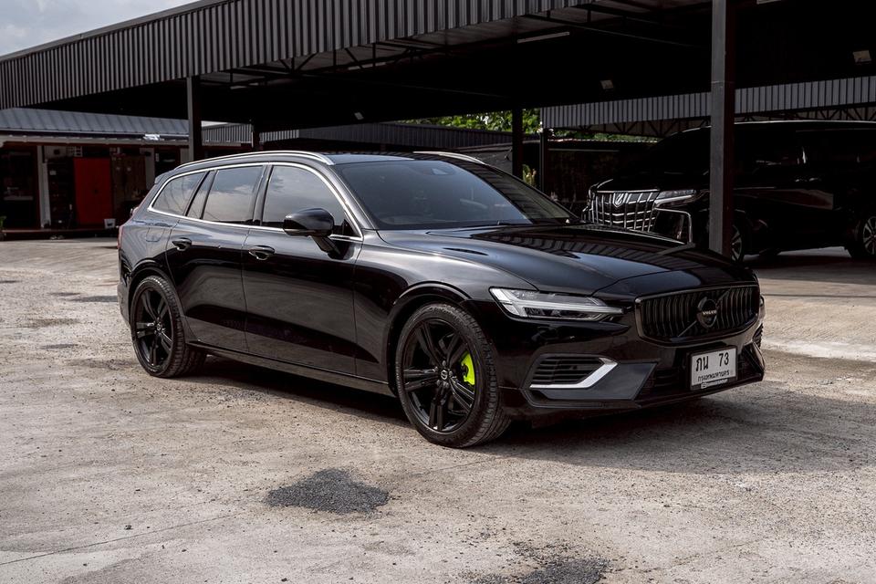 รหัสรถ 67GG73 Volvo V60 ท็อปสุด (ปี 2021)
