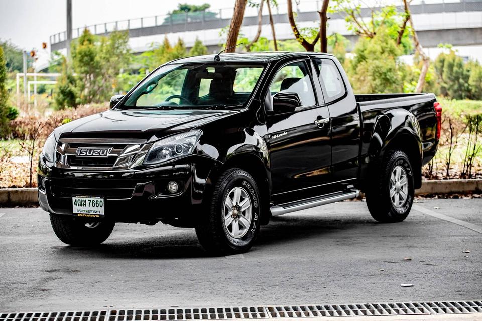 Isuzu D-Max Hi-Lander Cab 2.5 VGS Z Top ปี 2012 เกียร์ธรรมดา สีดำ 