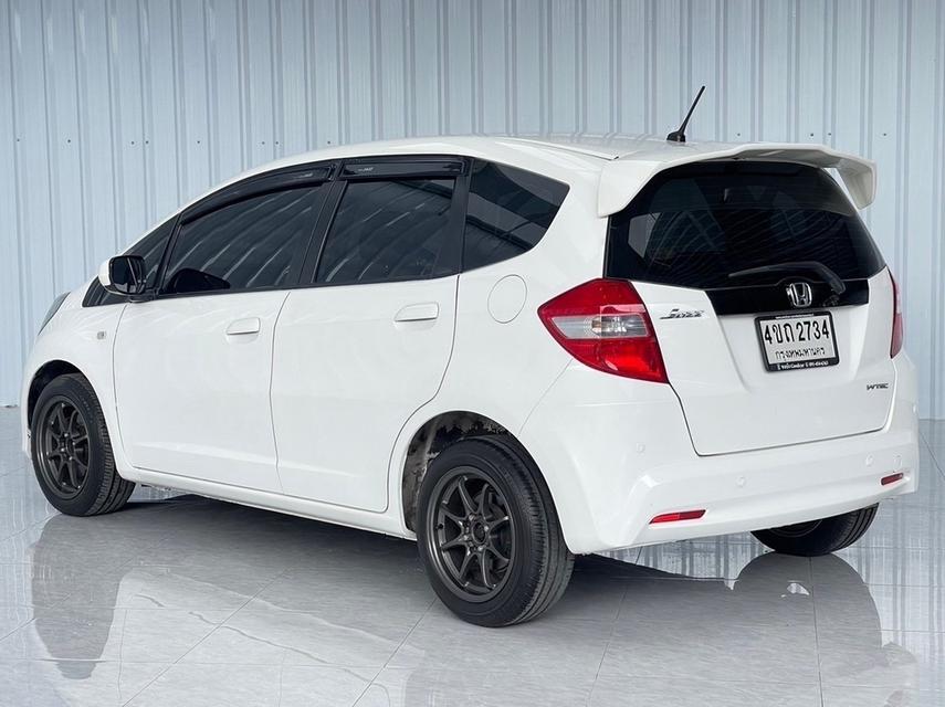 Honda Jazz 1.5V I-VTEC GE เบนซิน เกียร์ออโต้  ปี2012 10