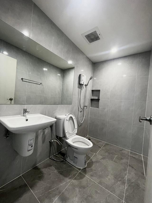 [ให้เช่า] ทาวน์โฮมใหม่เอี่ยม 2.5ชั้นครึ่ง  – Ready to Move In ฟรีอินเตอร์เนตบ้าน ตลอดสัญญา 18