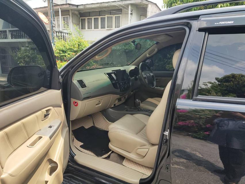 ขาย ปี 13 Toyota Fortuner 2.5 G ดีเซล รูปที่ 10