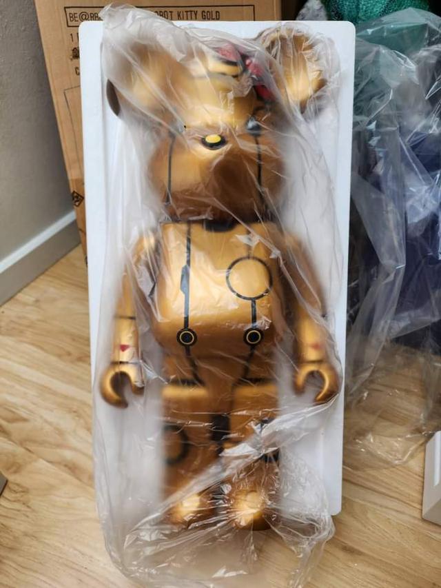 ขาย Bearbrick Kitty Robot 1000% 