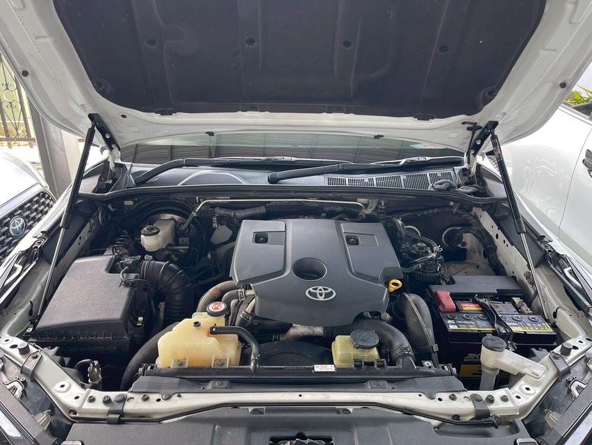 Toyota Fortuner 2.4 Legender 4WD ปี 23แท้ รูปที่ 7