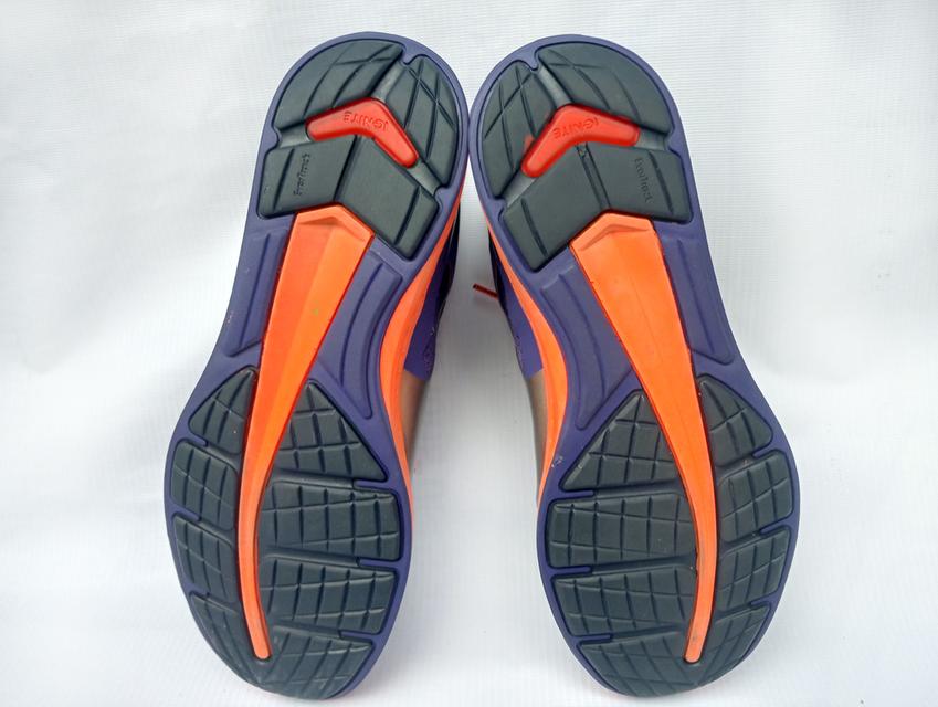 PUMA IGNITE รองเท้าผ้าใบมือสอง สีม่วง-ส้ม สภาพงามๆ จัดส่งฟรี! เก็บปลายทาง
